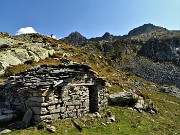 26 Baita del Lago di sopra ...in lento degrado 